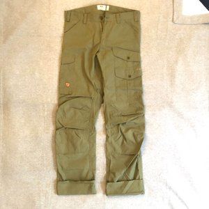 Fjällräven Barents Pro Trousers, Sage - Men's 30-31